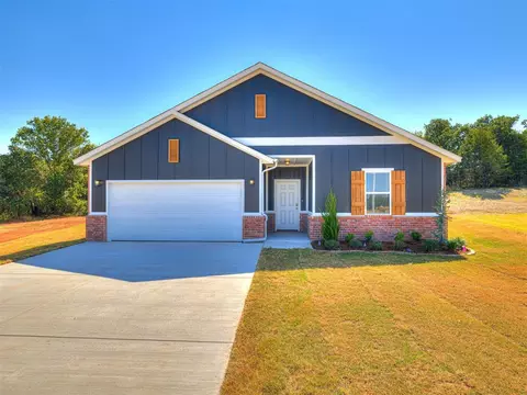 645 Stella Trl, Guthrie, OK 73044