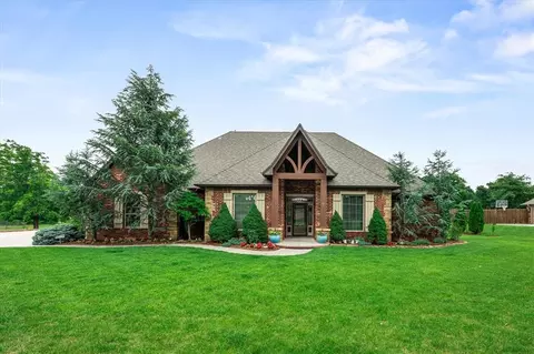 3812 Newburg Dr, Choctaw, OK 73020