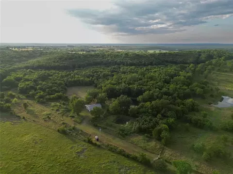 376098 E 990 Rd, Okemah, OK 74859
