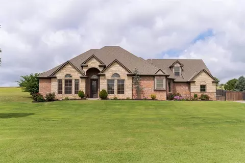 3525 Abby Ln, Newcastle, OK 73065