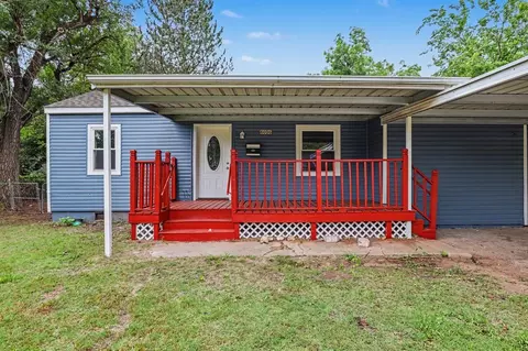 6036 NW 47th St, Warr Acres, OK 73122