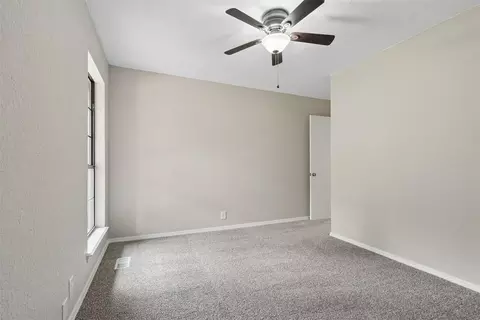 Bedroom - 13100 Red Eagle Pass, Edmond, OK 73013 photo 3 of 5