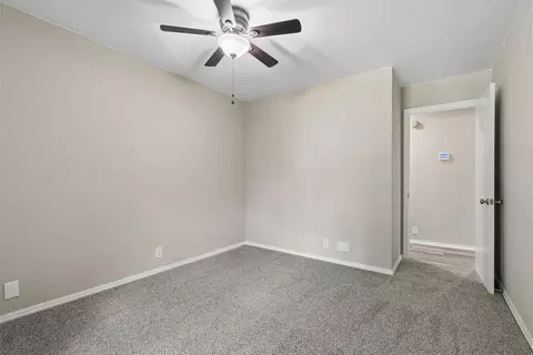 Bedroom - 13100 Red Eagle Pass, Edmond, OK 73013 photo 2 of 5