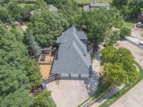 View/Area - 2015 Summit Cir, Norman, OK 73072 photo 2 of 3
