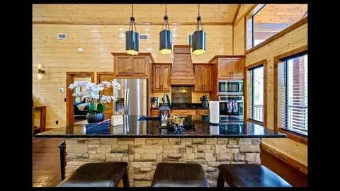 Kitchen - 211 Boulder Ave, Broken Bow, OK 74728 photo 1 of 2