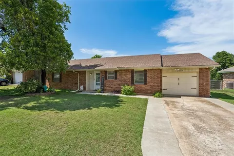 14299 NE 5th St, Choctaw, OK 73020
