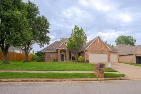 2416 Glen Hollow Rd, Edmond, OK 73034