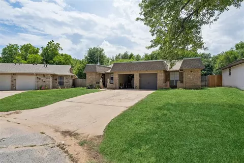 603 N Whispering Oak Rd, Oklahoma City, OK 73127