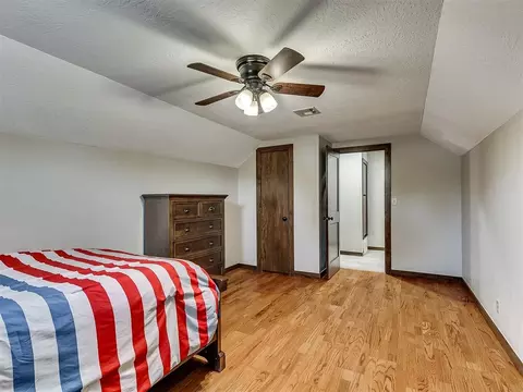 Bedroom - 3912 Cedarbrook Dr, Norman, OK 73072 photo 4 of 6