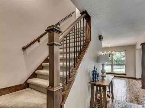Entry Way - 3912 Cedarbrook Dr, Norman, OK 73072 photo 5 of 5