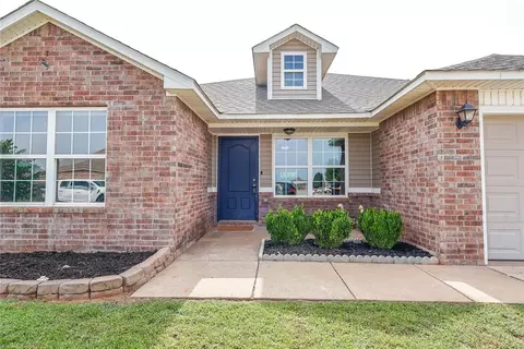 7221 Prairie Twyne Dr, Yukon, OK 73099