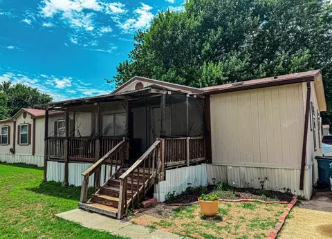 9009 NW 10th St #353, Oklahoma City, OK 73127