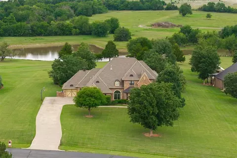 18299 Carlton Way, Edmond, OK 73012