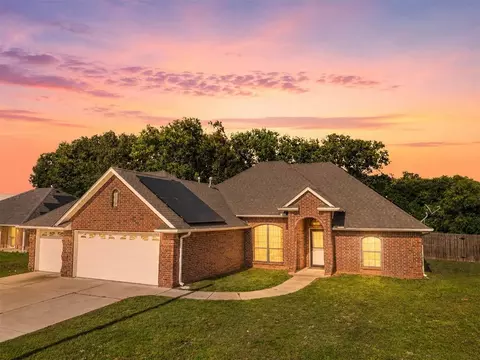 810 Tilghman Dr, Chandler, OK 74834