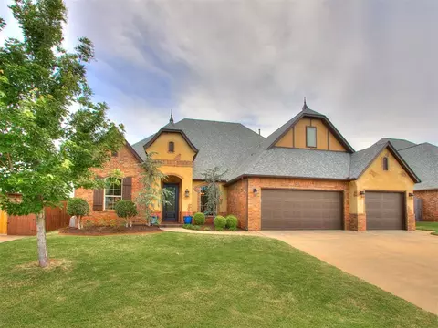 12609 Lapis Ln, Oklahoma City, OK 73170