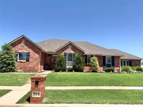 505 Swingman Rd, Yukon, OK 73099