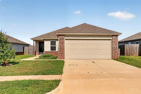 1924 Hannah Ln, Oklahoma City, OK 73127