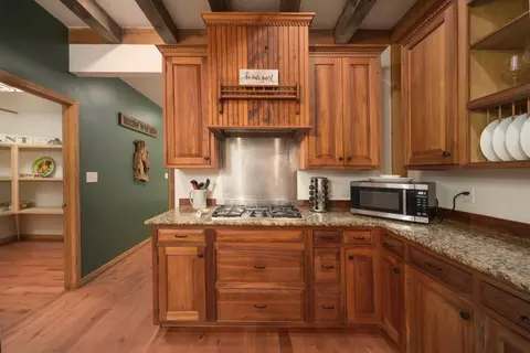 Kitchen - 255 Trebble Hook Rd, Broken Bow, OK 74728 photo 1 of 2