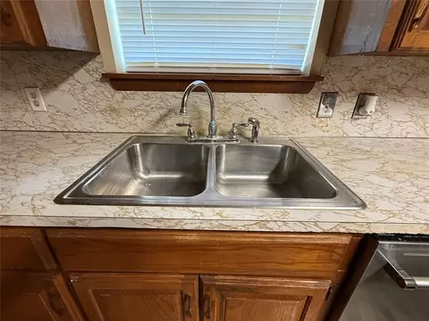 Kitchen - 42001 Sh 39 Hwy, Asher, OK 74826 photo 7 of 7