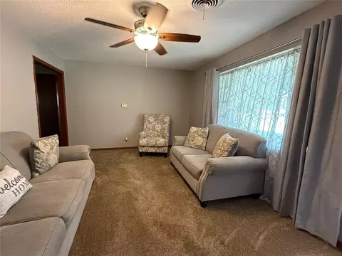 Living - 42001 Sh 39 Hwy, Asher, OK 74826 photo 1 of 2