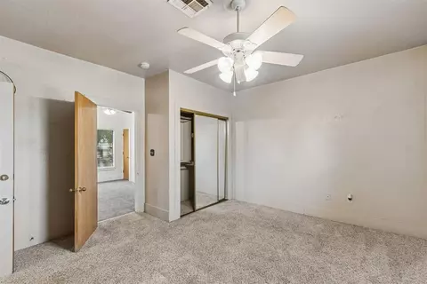 Bedroom - 829 E Frank St, Norman, OK 73071 photo 1 of 6