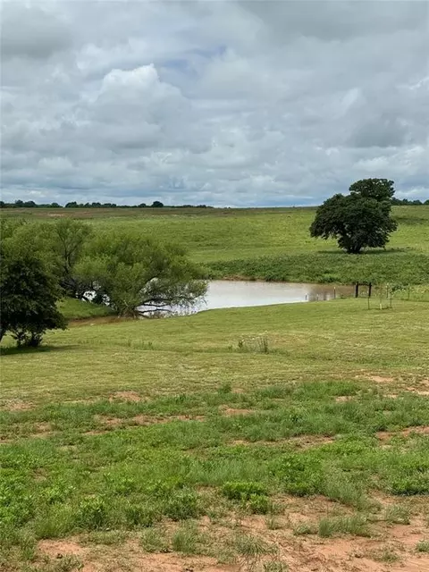 4182 Sh 92 Hwy, Cement, OK 73017