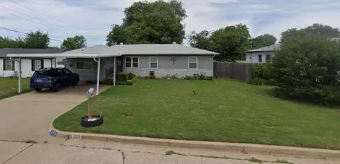 303 W Bass Ave, Yukon, OK 73099