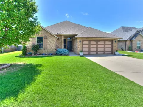 3017 San Juan Trl, Moore, OK 73160