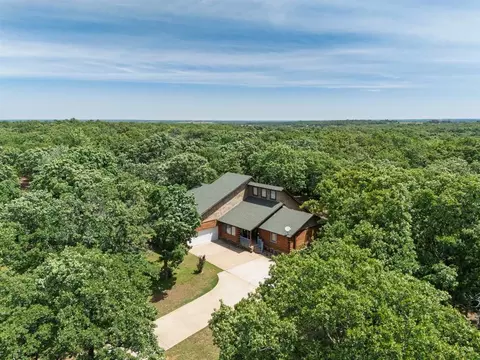 9959 Hickory Hollow Rd, Shawnee, OK 74804