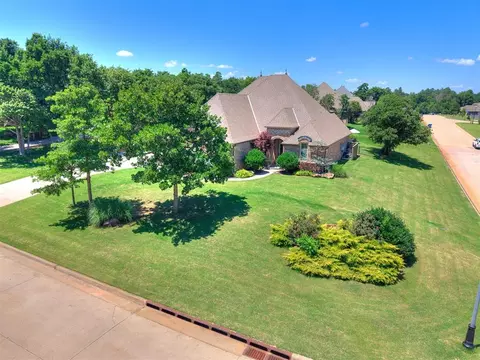 14391 Lanes Xing, Choctaw, OK 73020