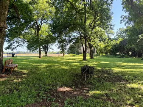 Exterior - 40368 140th St, Byars, OK 74831 photo 2 of 4