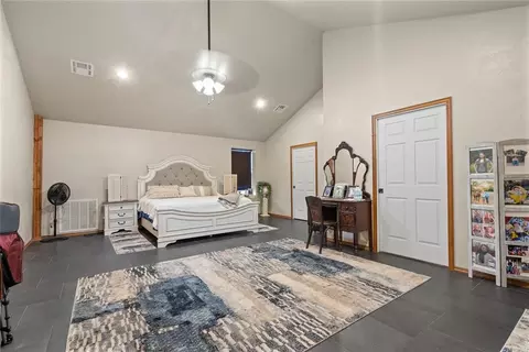 Bedroom - 40368 140th St, Byars, OK 74831 photo 1 of 2