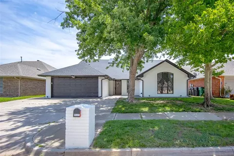 11908 Blueway Ave, Oklahoma City, OK 73162