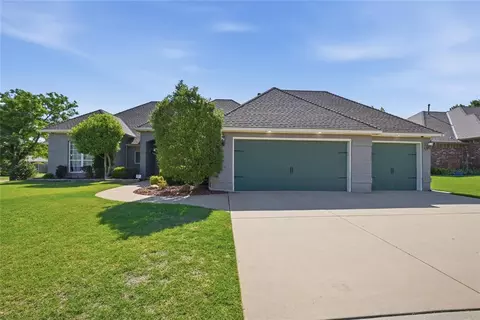10412 Whitechapel St, Oklahoma City, OK 73162