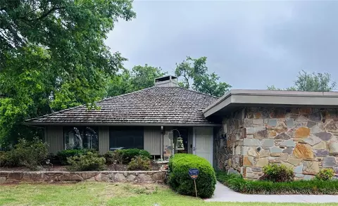 2933 Browne Stone Rd, Oklahoma City, OK 73120