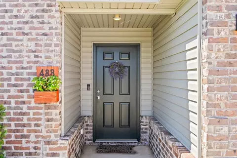 488 SE 7th Pl, Newcastle, OK 73065