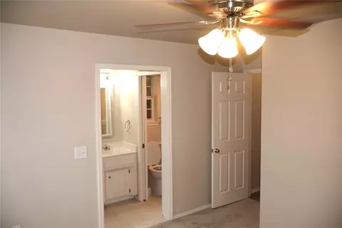 Bedroom - 534 E 28th St, Edmond, OK 73013 photo 1 of 4
