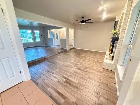 Living - 534 E 28th St, Edmond, OK 73013 photo 5 of 6