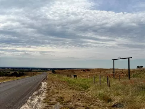 203128 E 780 Rd, Leedey, OK 73654