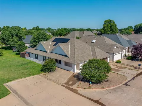 3110 Dans Ct, Enid, OK 73703