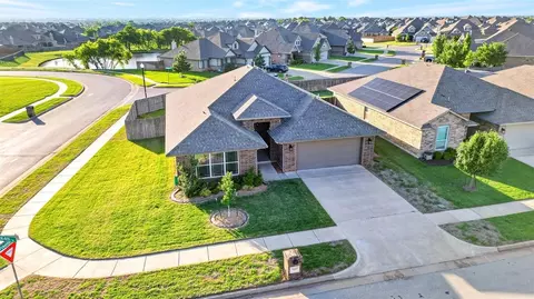 3045 NW 184th Ter, Edmond, OK 73012