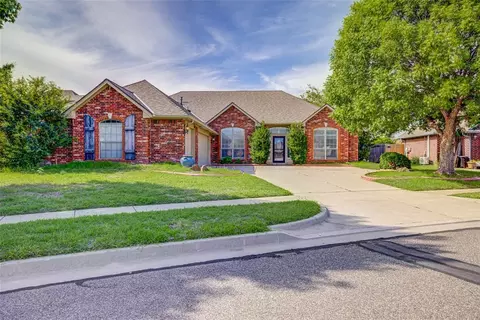 4153 Pine Hill Rd, Norman, OK 73072