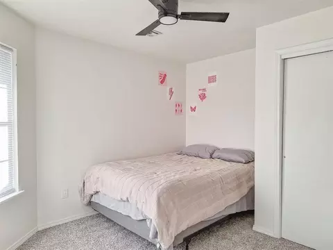 Bedroom - 519 Stoneridge Dr, Moore, OK 73160 photo 6 of 6