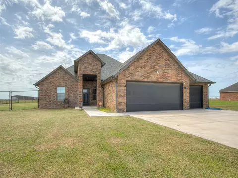 6260 NE Moffat Rd, Piedmont, OK 73078