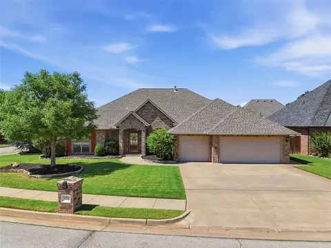 1713 NW 182nd St, Edmond, OK 73012