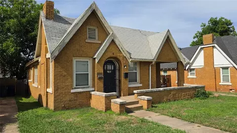 931 NE 18th St, Oklahoma City, OK 73105