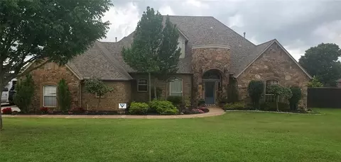 15423 Bay Ridge Dr, Oklahoma City, OK 73165