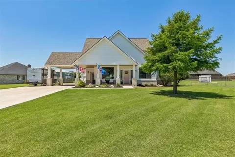5658 NW Pioneer Cir, Norman, OK 73072