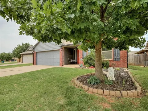17537 Red Tailed Hawk Way, Edmond, OK 73012