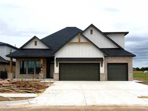 16029 Navarra Way, Oklahoma City, OK 73170